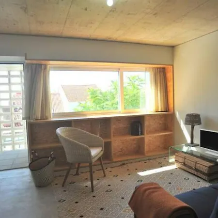 Apartment Madragoa Modern Lisbon
